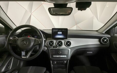 Mercedes-Benz GLA, 2019 год, 2 833 000 рублей, 14 фотография