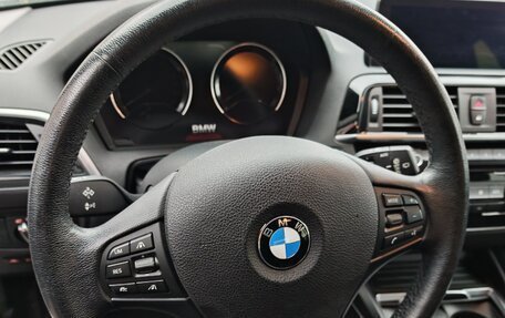 BMW 1 серия, 2017 год, 2 650 000 рублей, 10 фотография