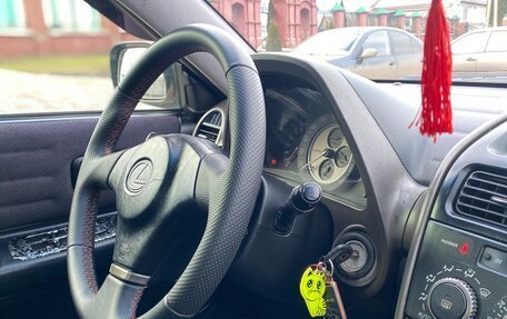 Lexus IS II рестайлинг 2, 2000 год, 950 000 рублей, 4 фотография