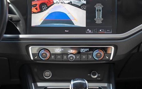 Audi Q3, 2022 год, 2 453 013 рублей, 11 фотография