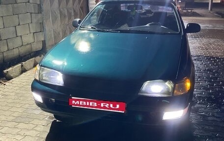 Toyota Carina E, 1997 год, 280 000 рублей, 2 фотография