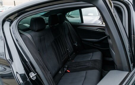 BMW 5 серия, 2018 год, 3 199 000 рублей, 10 фотография