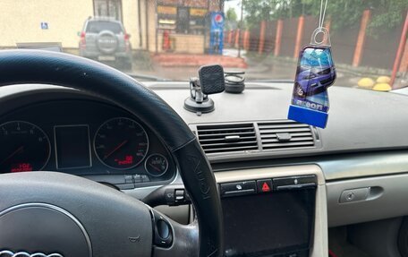 Audi A4, 2002 год, 335 000 рублей, 8 фотография