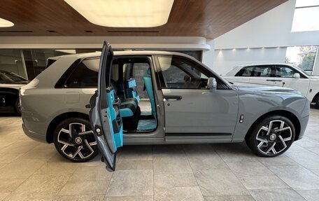 Rolls-Royce Cullinan, 2025 год, 58 000 000 рублей, 9 фотография