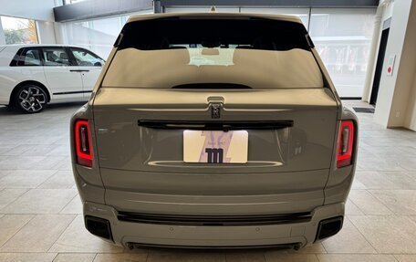 Rolls-Royce Cullinan, 2025 год, 58 000 000 рублей, 6 фотография