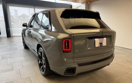 Rolls-Royce Cullinan, 2025 год, 58 000 000 рублей, 7 фотография