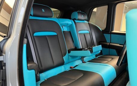 Rolls-Royce Cullinan, 2025 год, 58 000 000 рублей, 23 фотография