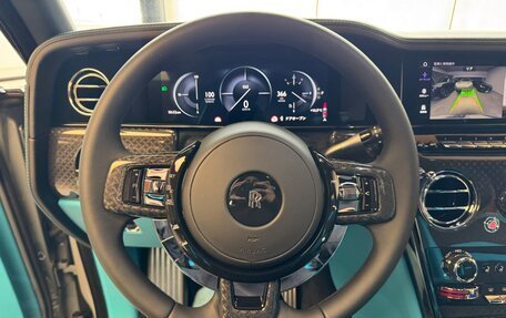 Rolls-Royce Cullinan, 2025 год, 58 000 000 рублей, 29 фотография