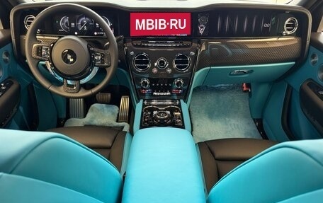 Rolls-Royce Cullinan, 2025 год, 58 000 000 рублей, 25 фотография