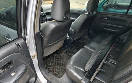 Honda CR-V II рестайлинг, 2004 год, 715 000 рублей, 17 фотография