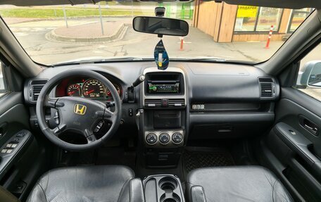 Honda CR-V II рестайлинг, 2004 год, 715 000 рублей, 18 фотография