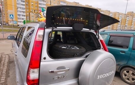 Honda CR-V II рестайлинг, 2004 год, 715 000 рублей, 13 фотография