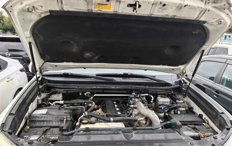 Toyota Land Cruiser Prado 150 рестайлинг 2, 2012 год, 2 100 000 рублей, 15 фотография