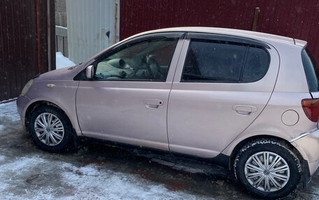 Toyota Vitz, 2000 год, 280 000 рублей, 2 фотография