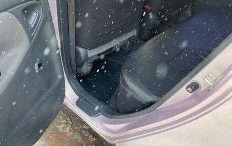 Toyota Vitz, 2000 год, 280 000 рублей, 14 фотография