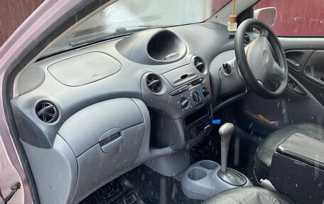 Toyota Vitz, 2000 год, 280 000 рублей, 18 фотография