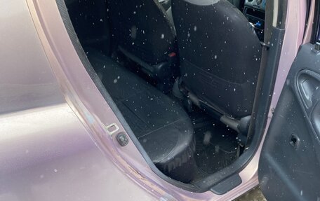 Toyota Vitz, 2000 год, 280 000 рублей, 20 фотография