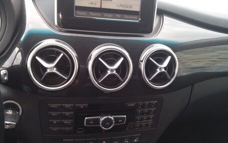 Mercedes-Benz B-Класс, 2012 год, 1 059 000 рублей, 14 фотография