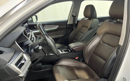 Chery Tiggo 8 Pro, 2022 год, 1 870 000 рублей, 10 фотография