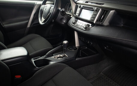 Toyota RAV4, 2014 год, 2 199 000 рублей, 21 фотография