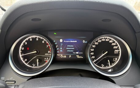 Toyota Camry, 2018 год, 2 250 000 рублей, 15 фотография