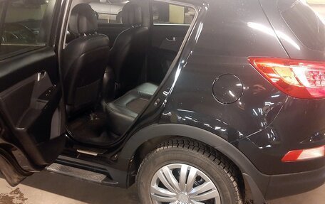 KIA Sportage III, 2011 год, 1 100 000 рублей, 12 фотография