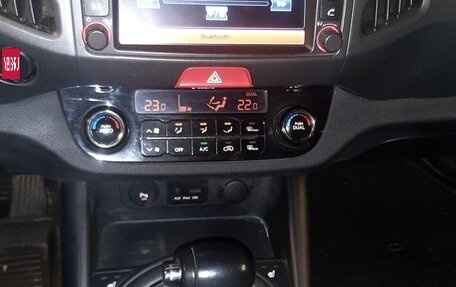 KIA Sportage III, 2011 год, 1 100 000 рублей, 10 фотография