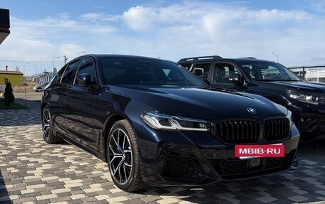 BMW 5 серия, 2021 год, 5 300 000 рублей, 2 фотография