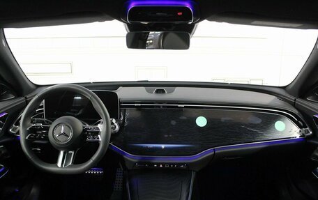 Mercedes-Benz E-Класс, 2025 год, 10 300 000 рублей, 16 фотография