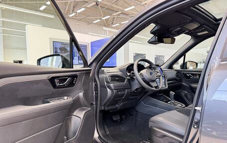 Subaru Forester, 2025 год, 7 500 000 рублей, 11 фотография