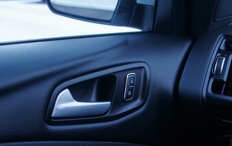 Ford Kuga III, 2016 год, 1 299 000 рублей, 25 фотография