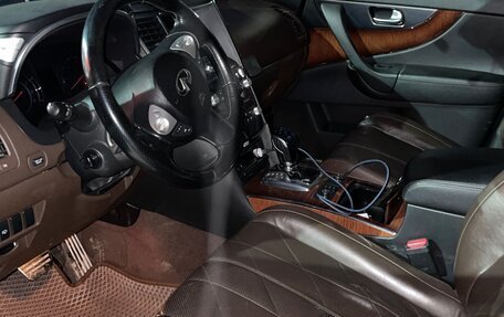 Infiniti FX II, 2010 год, 1 600 000 рублей, 17 фотография