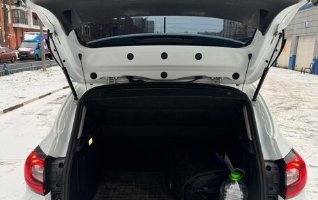 Renault Kaptur I рестайлинг, 2020 год, 1 700 000 рублей, 2 фотография