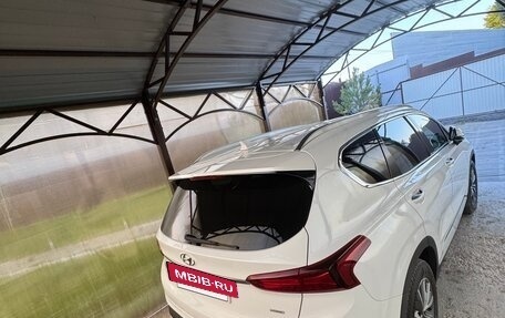 Hyundai Santa Fe IV, 2018 год, 2 559 000 рублей, 2 фотография