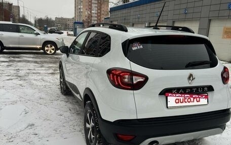 Renault Kaptur I рестайлинг, 2020 год, 1 700 000 рублей, 8 фотография