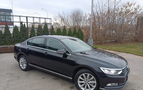 Volkswagen Passat B8 рестайлинг, 2019 год, 2 450 000 рублей, 16 фотография