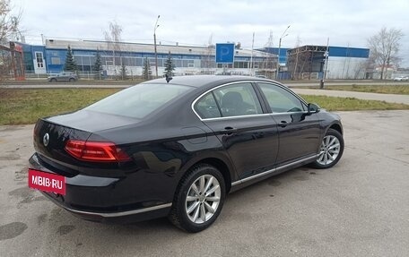 Volkswagen Passat B8 рестайлинг, 2019 год, 2 450 000 рублей, 10 фотография