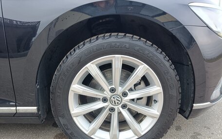 Volkswagen Passat B8 рестайлинг, 2019 год, 2 450 000 рублей, 36 фотография