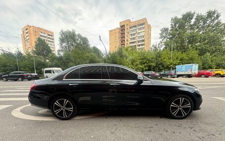 Mercedes-Benz E-Класс, 2019 год, 3 690 000 рублей, 4 фотография