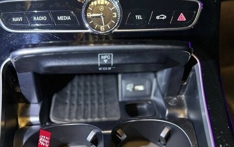 Mercedes-Benz E-Класс, 2019 год, 3 690 000 рублей, 31 фотография