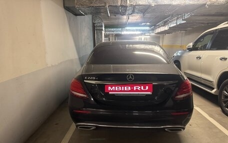 Mercedes-Benz E-Класс, 2019 год, 3 690 000 рублей, 39 фотография