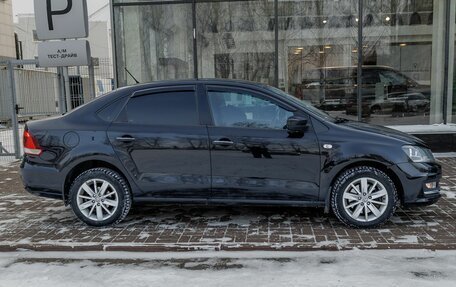 Volkswagen Polo VI (EU Market), 2016 год, 1 021 000 рублей, 4 фотография
