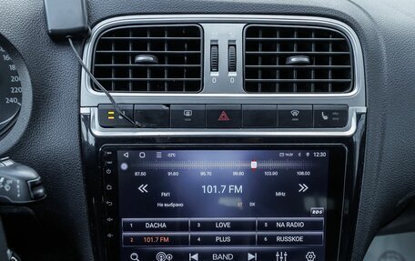 Volkswagen Polo VI (EU Market), 2016 год, 1 021 000 рублей, 25 фотография