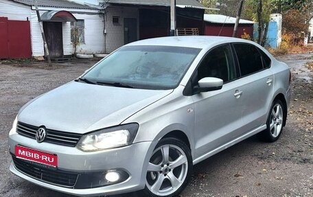 Volkswagen Polo VI (EU Market), 2011 год, 535 000 рублей, 1 фотография