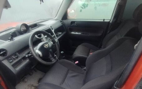 Scion xB II рестайлинг, 2004 год, 430 000 рублей, 9 фотография