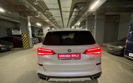 BMW X5, 2018 год, 5 400 000 рублей, 4 фотография