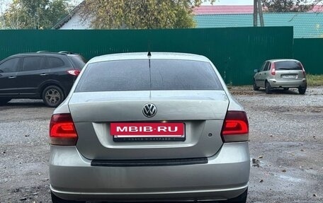 Volkswagen Polo VI (EU Market), 2011 год, 535 000 рублей, 3 фотография