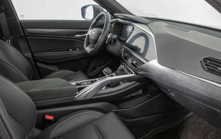 Geely Tugella FY11, 2023 год, 3 380 000 рублей, 9 фотография