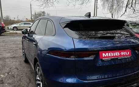 Jaguar F-Pace, 2022 год, 6 500 000 рублей, 3 фотография