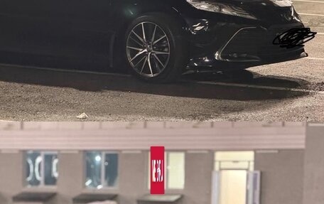 Toyota Camry, 2021 год, 3 200 000 рублей, 4 фотография